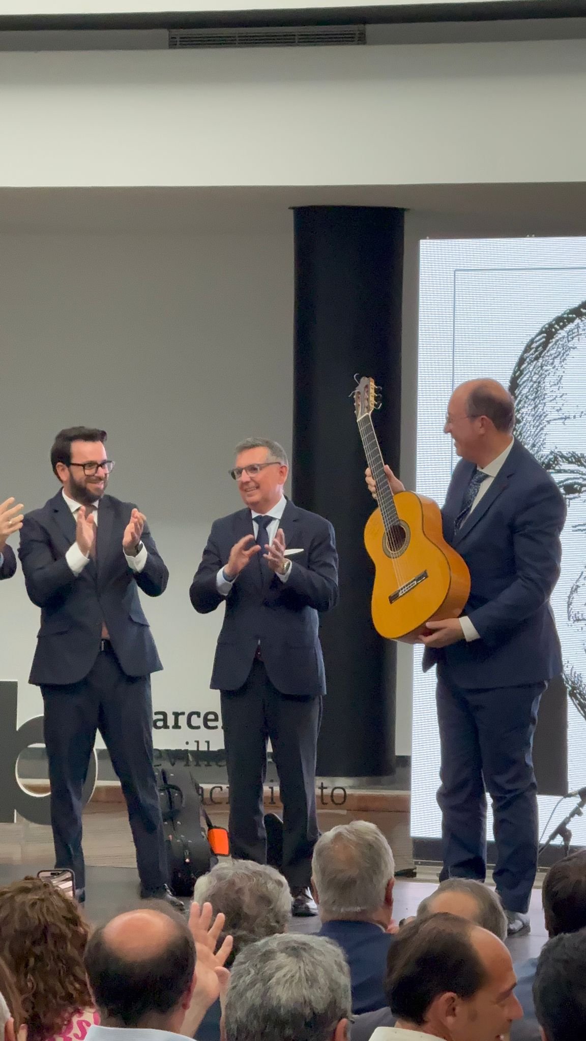 Manuel Macías: Un legado al turismo de Sevilla y un homenaje con alma flamenca
